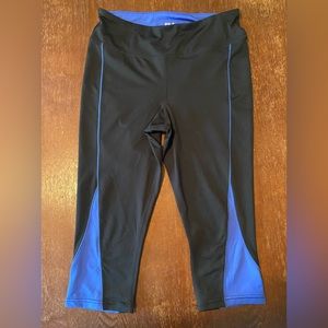 Black/blue Fils Capri Leggings